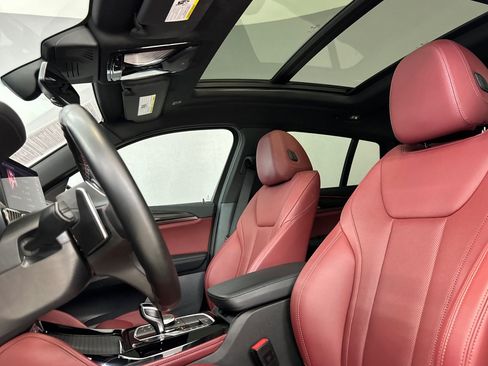 Used 2023 BMW X4 M40i w/ Premium Package AWD/4WD image 25