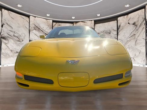 Used 2002 Chevrolet Corvette Z06 w/ Memory Pkg image 3
