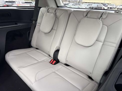 New 2026 Lincoln Aviator AWD image 19