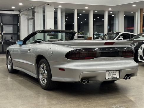 Used 1997 Pontiac Firebird Trans Am image 10