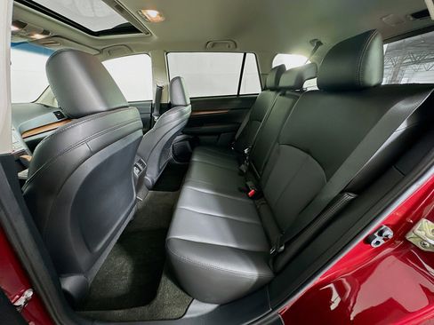 Used 2014 Subaru Outback 2.5i Limited w/ Moonroof Package image 28
