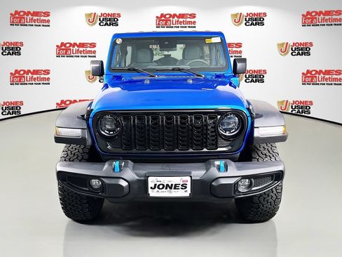 Used 2024 Jeep Wrangler Unlimited AWD/4WD image 13