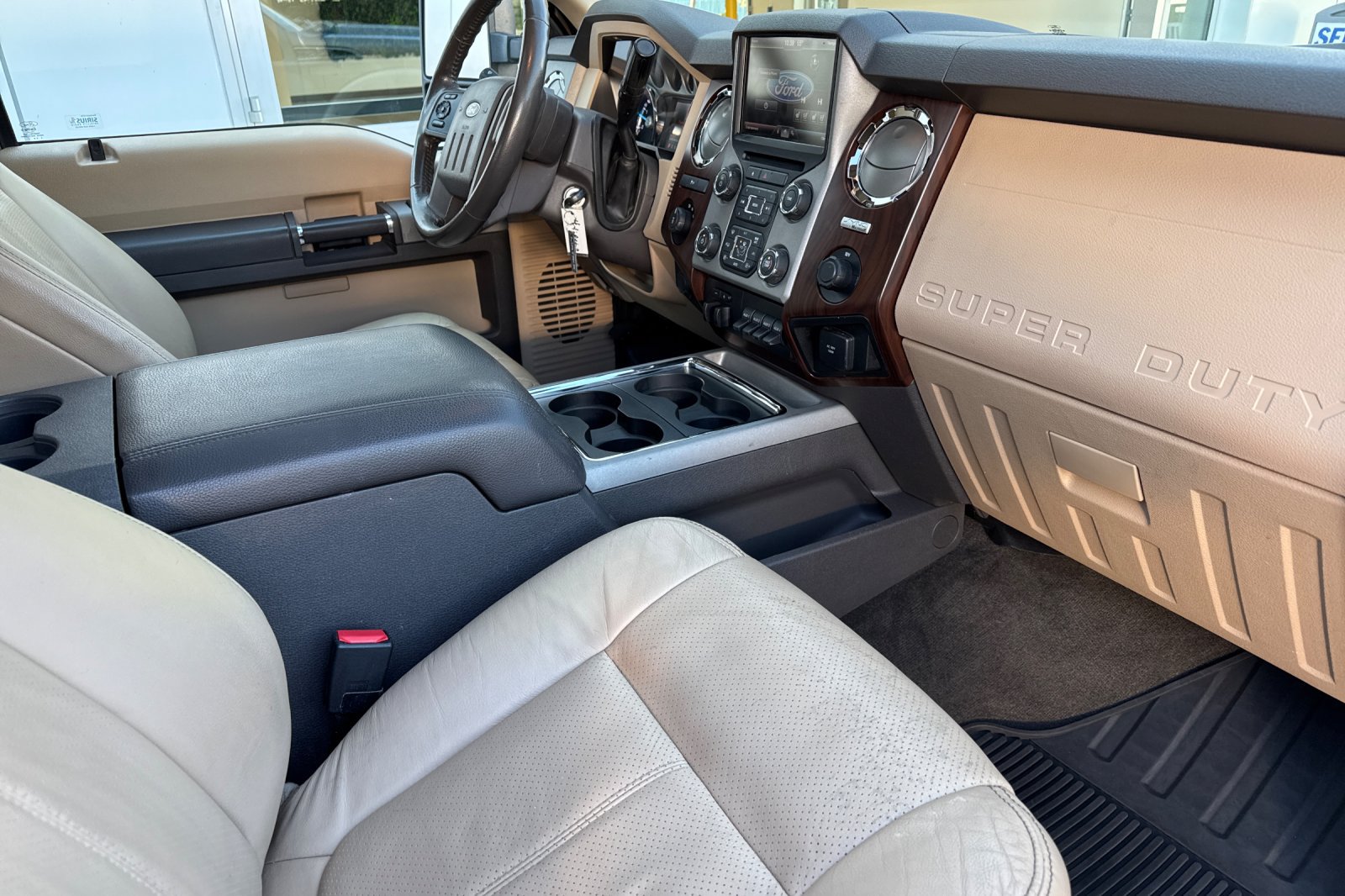 Used 2014 Ford F350 Lariat w/ Lariat Ultimate Package AWD/4WD image 15