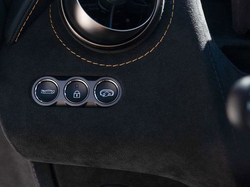 Used 2022 McLaren 720S Spider image 51