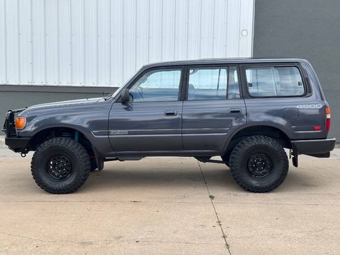 Used 1991 Toyota Land Cruiser AWD/4WD image 11