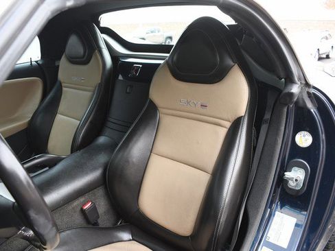 Used 2008 Saturn Sky Red Line image 17