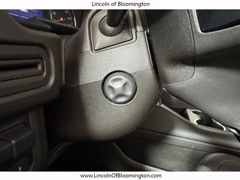 Used 2021 Chevrolet Tahoe Z71 w/ Z71 Off-Road Package image 39