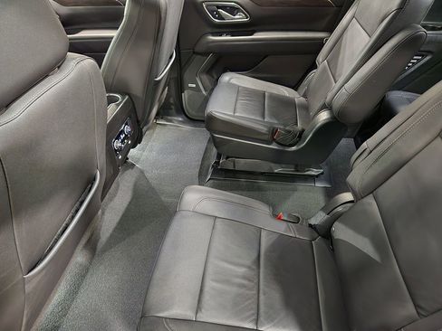 Used 2023 Chevrolet Tahoe Z71 w/ Luxury Package AWD/4WD image 51