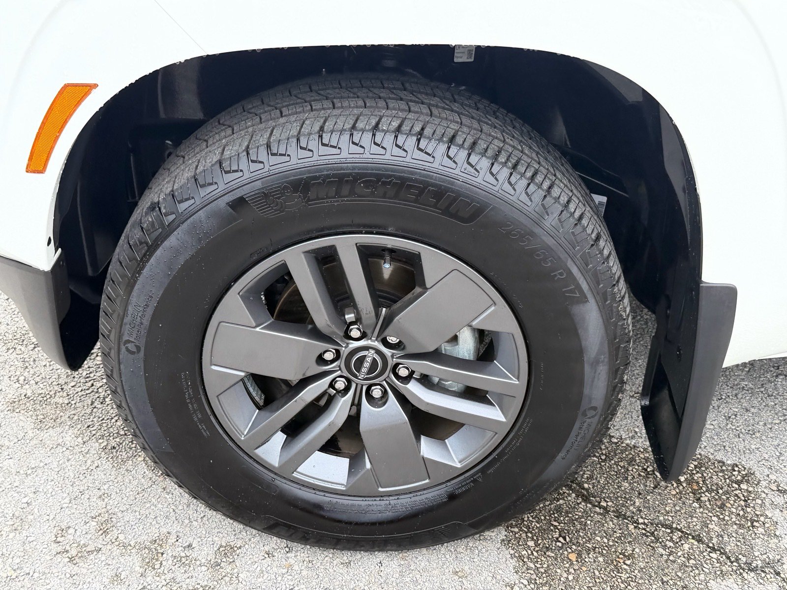 Certified 2026 Nissan Frontier SV w/ All-Weather Content Package RWD image 18