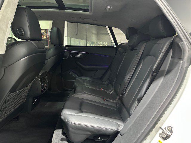 Used 2020 Audi Q8 Prestige AWD/4WD image 50