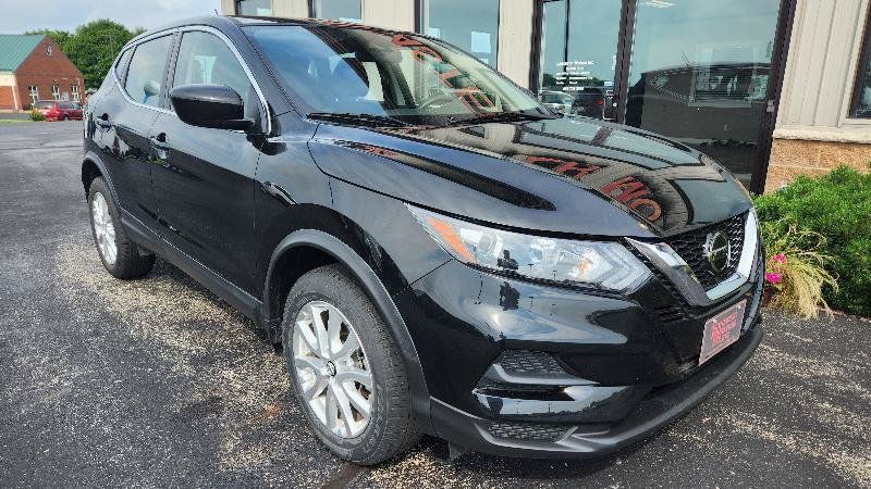 Used 2022 Nissan Rogue Sport S AWD/4WD image 2