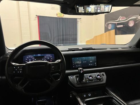 Used 2020 Land Rover Defender 110 X AWD/4WD image 13