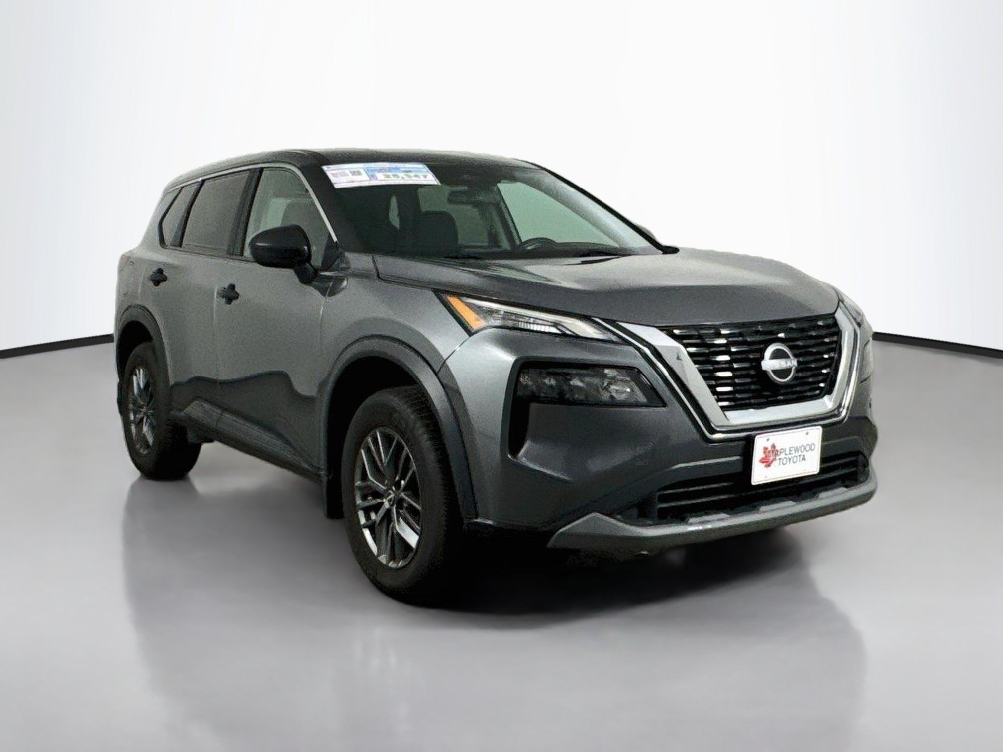 Used 2023 Nissan Rogue S AWD/4WD image 1