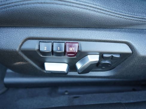 Used 2017 BMW 330i Gran Turismo xDrive image 15