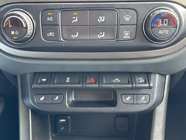 Used 2017 Chevrolet Colorado Z71 AWD/4WD image 31