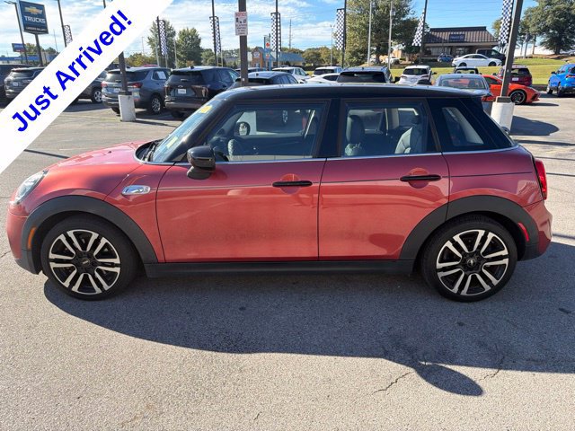 Used 2021 MINI Cooper S w/ Coral Red Edition FWD image 6