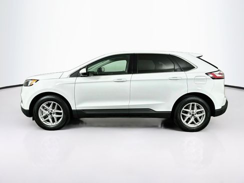 Used 2024 Ford Edge SEL AWD/4WD image 4