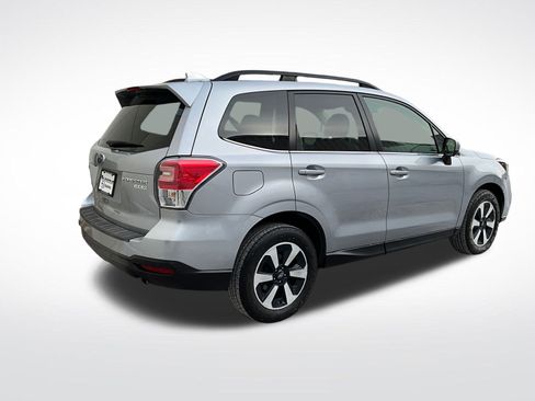 Used 2017 Subaru Forester 2.5i Limited image 20