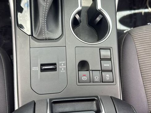 Used 2023 Toyota Highlander L FWD image 26
