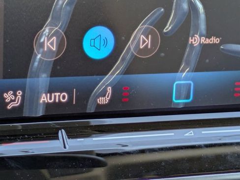 New 2026 Volkswagen Tiguan S image 24