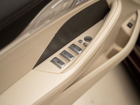 Used 2023 BMW 840i Convertible w/ Comfort Seating Package RWD image 58