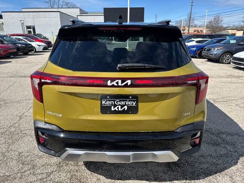 Certified 2024 Kia Seltos S image 6