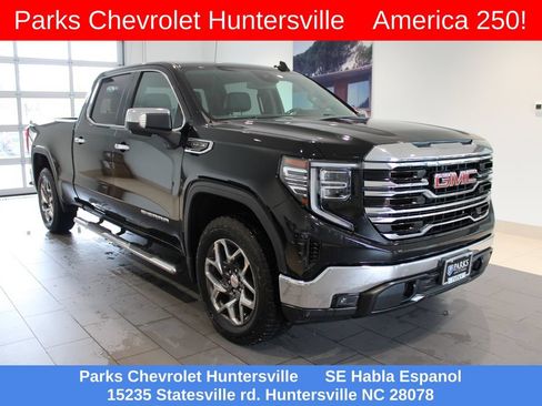 Certified 2022 GMC Sierra 1500 SLT w/ X31 Off-Road Package AWD/4WD image 2