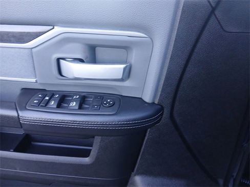 Used 2022 RAM 2500 Lone Star image 17