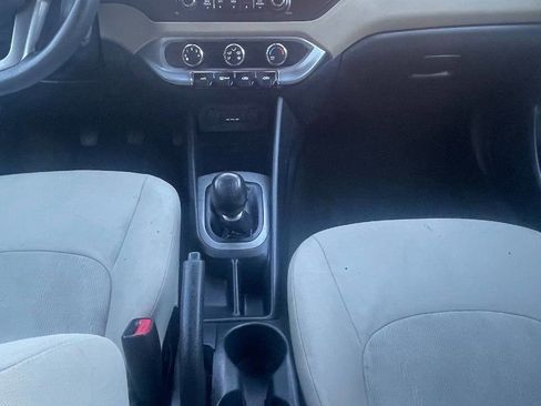 Used 2012 Kia Rio LX image 25