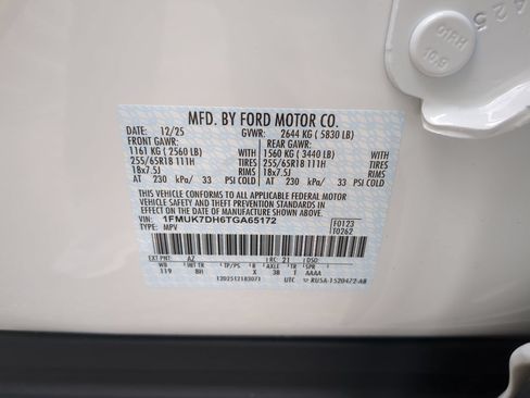 New 2026 Ford Explorer Active RWD image 27