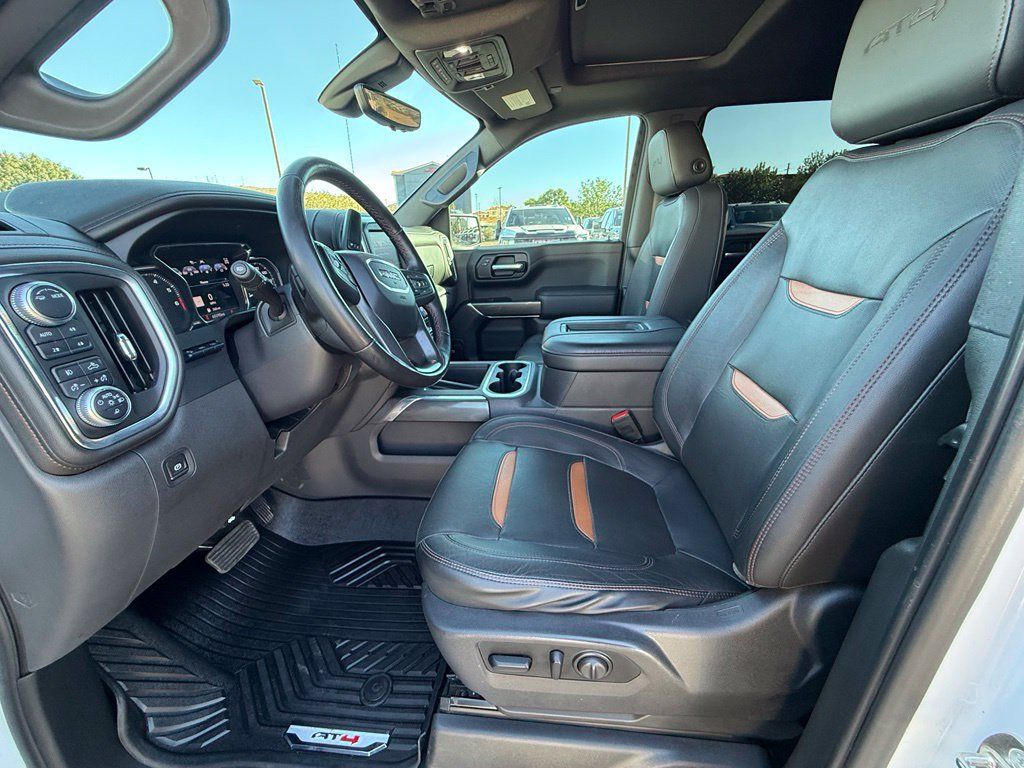 Used 2020 GMC Sierra 1500 AT4 w/ Off-Road Performance Package AWD/4WD image 10