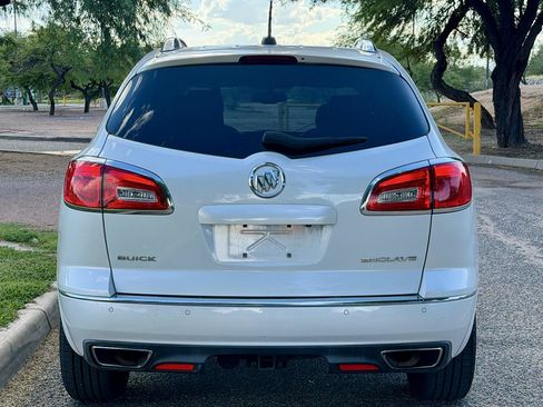 Used 2016 Buick Enclave Leather w/ Trailering Package FWD image 4