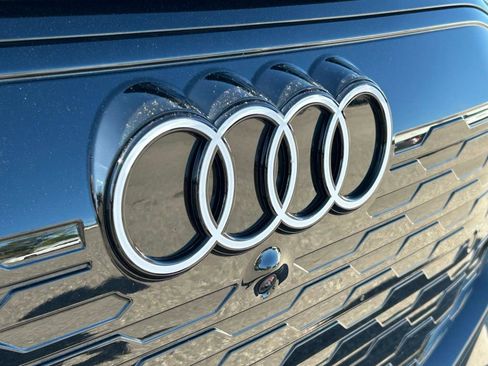 Used 2025 Audi Q6 e-tron Premium w/ Convenience Package RWD image 44