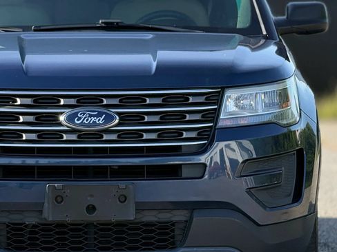 Used 2017 Ford Explorer 4WD image 12