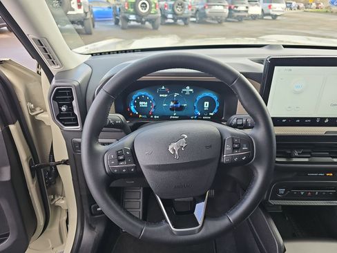 Used 2025 Ford Bronco Sport Big Bend w/ Convenience Package image 11