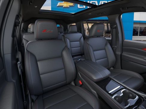 New 2026 Chevrolet Traverse Z71 AWD/4WD image 16