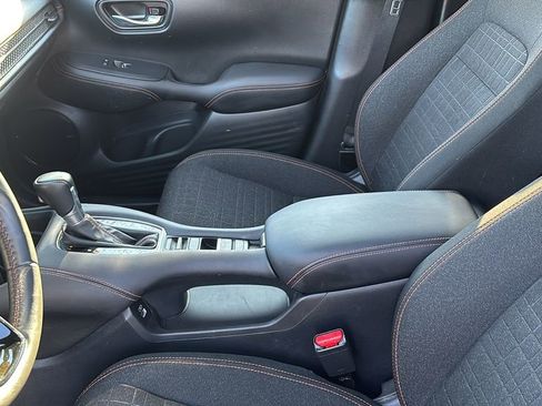 Certified 2023 Honda HR-V Sport image 24