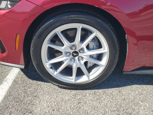 Certified 2025 Ford Mustang GT Premium image 5