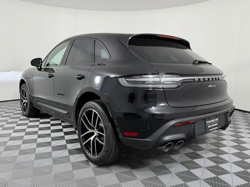 New 2026 Porsche Macan image 3