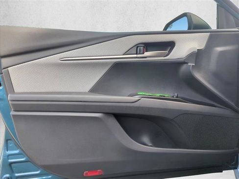 New 2026 Toyota Camry SE image 10