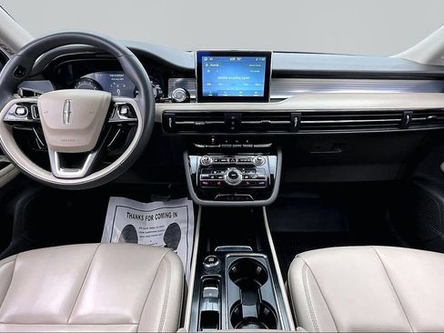 Used 2022 Lincoln Corsair FWD image 16