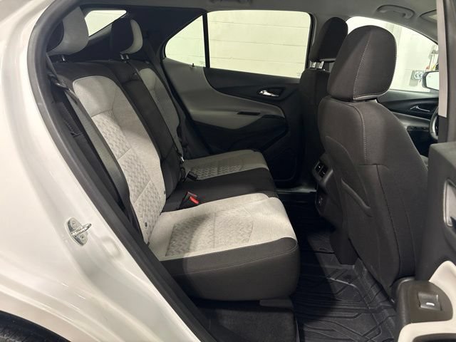 Used 2024 Chevrolet Equinox LT w/ LPO, Floor Liner Package AWD/4WD image 38