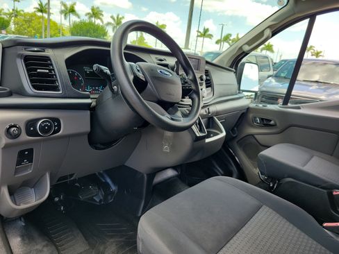 Used 2024 Ford Transit 250 Low Roof w/ Exterior Upgrade Package RWD image 17