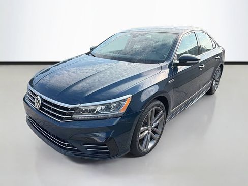 Used 2019 Volkswagen Passat 2.0T SE R-Line FWD image 5