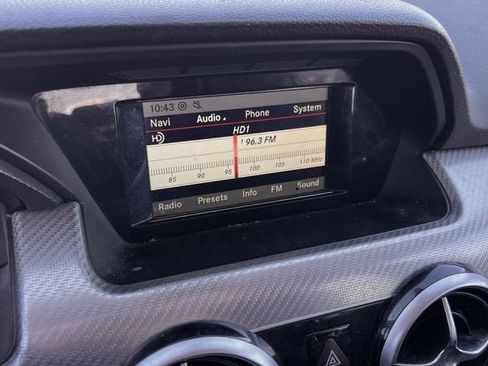 Used 2014 Mercedes-Benz GLK 350 2WD image 18