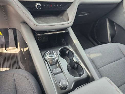 New 2025 Ford Explorer Active image 22