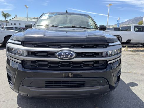 Used 2024 Ford Expedition XLT AWD/4WD image 43