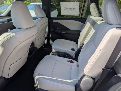 New 2026 Lexus TX 350 AWD image 13