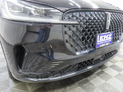 Used 2025 Lincoln Aviator Reserve w/ Equipment Group 201A image 53