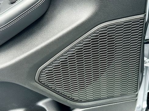 New 2025 Jeep Grand Cherokee Limited w/ Luxury Tech Group II image 21